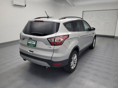 Used 2018 Ford Escape SEL AWD/4WD image 9