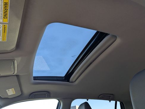 Used 2022 Honda Pilot Special Edition image 31