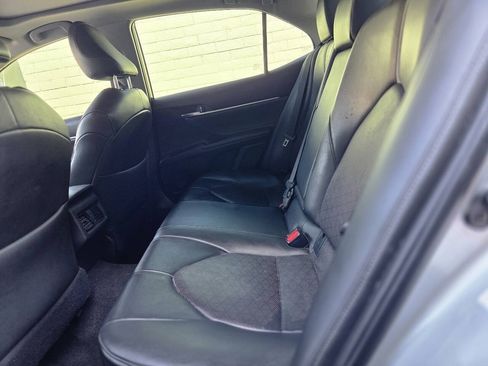 Used 2018 Toyota Camry XSE FWD image 27
