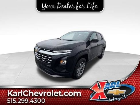 Used 2026 Chevrolet Equinox LT FWD image 1