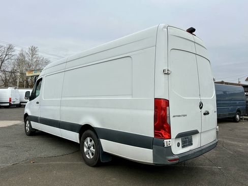 Used 2019 Mercedes-Benz Sprinter 170 image 5