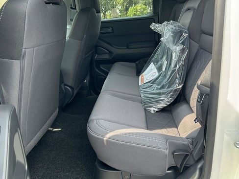 New 2026 Nissan Frontier SV w/ Tow Package image 19