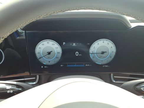 Certified 2024 Hyundai Elantra SEL w/ Convenience Package FWD image 30