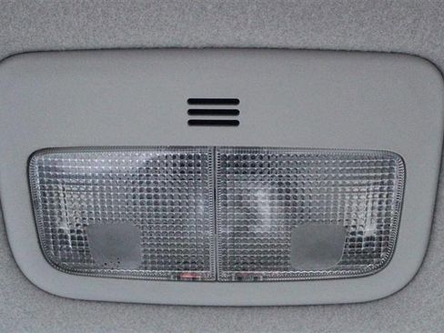 Used 2013 Toyota Corolla L image 20