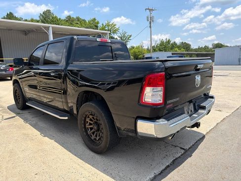 Used 2020 RAM 1500 Big Horn AWD/4WD image 6