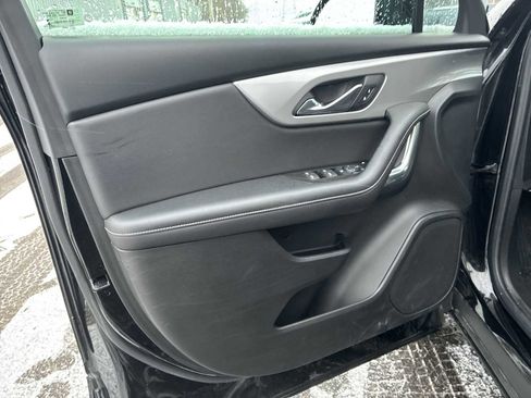 Used 2023 Chevrolet Blazer LT image 21