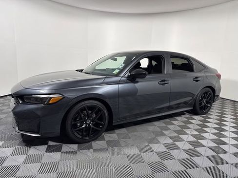 Used 2025 Honda Civic Sport image 12