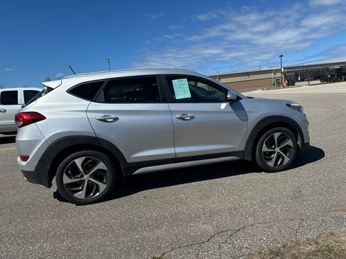 Used 2017 Hyundai Tucson Sport AWD/4WD image 9