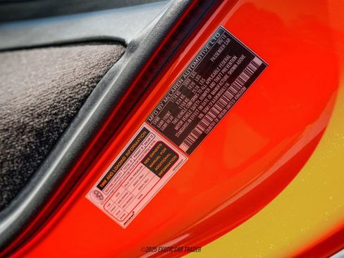 Used 2019 McLaren 570S Spider image 46