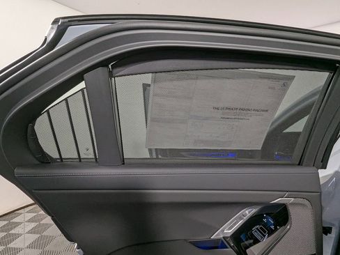 New 2026 BMW 760i xDrive image 39