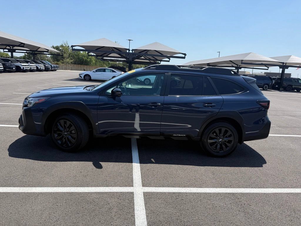 Used 2024 Subaru Outback Onyx Edition AWD/4WD image 8