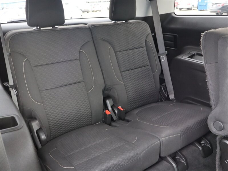 Used 2019 GMC Acadia SLE w/ Driver Alert Package I FWD image 13