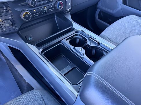 Used 2024 Ford F250 XLT w/ FX4 Off-Road Package image 31