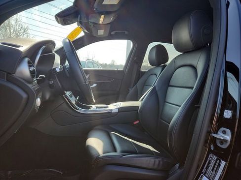 Used 2022 Mercedes-Benz GLC 300 4MATIC image 13