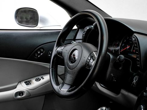 Used 2012 Chevrolet Corvette Grand Sport w/ 3LT Preferred Equipment Group RWD image 16