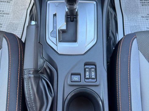 Used 2019 Subaru Crosstrek 2.0i Premium image 16