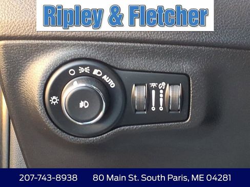 Used 2019 Jeep Compass Latitude w/ Popular Equipment Group image 16