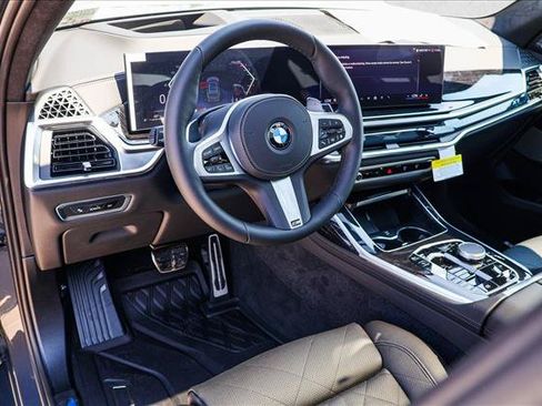 New 2027 BMW X7 xDrive40i w/ M Sport Package AWD/4WD image 10