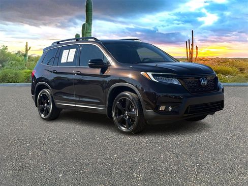 Used 2021 Honda Passport Elite image 2