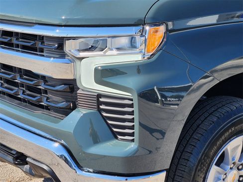 Certified 2025 Chevrolet Silverado 1500 LT image 9