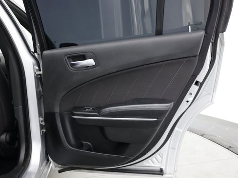Used 2022 Dodge Charger SXT RWD image 34