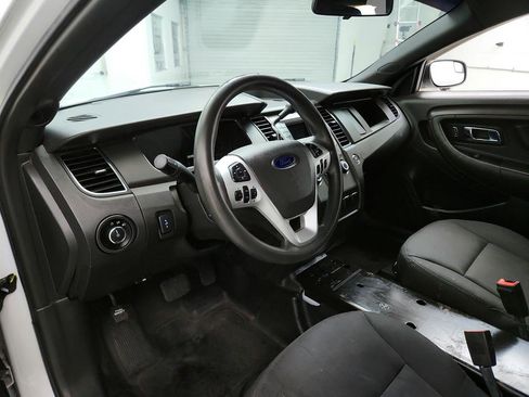 Used 2018 Ford Taurus Police Interceptor AWD image 13