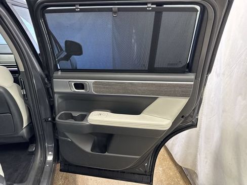 Used 2025 Hyundai Santa Fe Limited FWD image 30