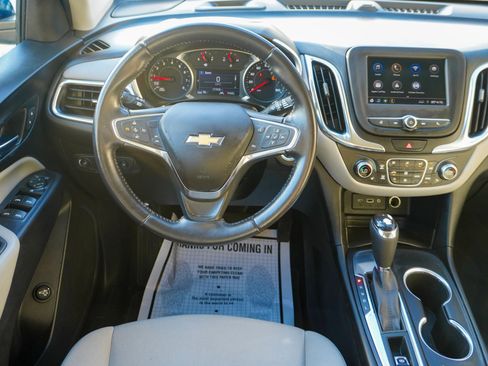 Used 2020 Chevrolet Equinox LT image 24