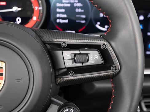 Certified 2022 Porsche 911 Carrera S RWD image 24