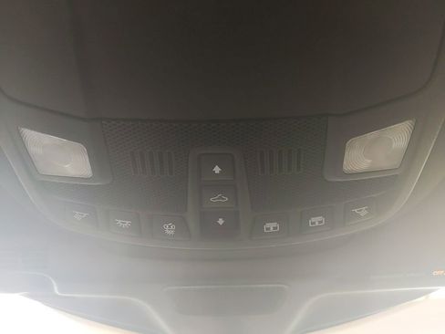 Used 2023 Lincoln Nautilus Reserve AWD/4WD image 27