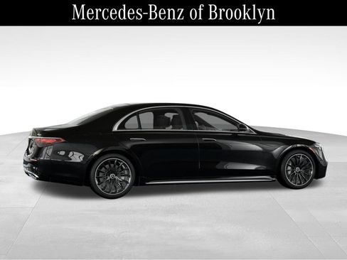 Certified 2026 Mercedes-Benz S 500 4MATIC image 18