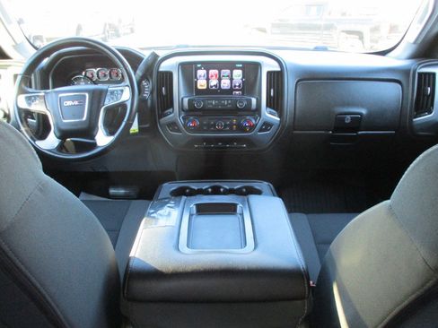 Used 2017 GMC Sierra 2500 SLE w/ SLE Preferred Package image 16