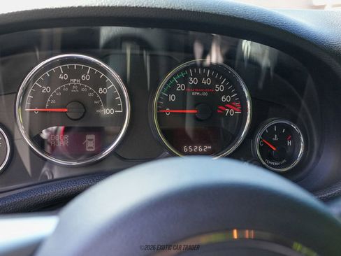 Used 2016 Jeep Wrangler Unlimited Rubicon image 21