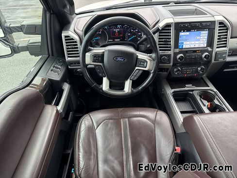 Used 2017 Ford F250 Platinum w/ Platinum Ultimate Package image 28