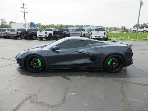 Used 2021 Chevrolet Corvette Stingray Premium Conv w/ Z51 Performance Package RWD image 8