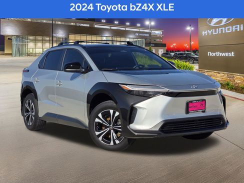 Used 2024 Toyota bZ4X FWD w/ Weather Package image 1