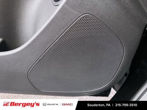 New 2026 Buick Envista Sport Touring w/ Convenience I Package FWD image 27