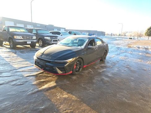 Used 2024 Hyundai Elantra N image 5