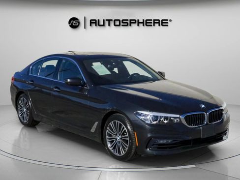 Used 2018 BMW 540i xDrive image 12