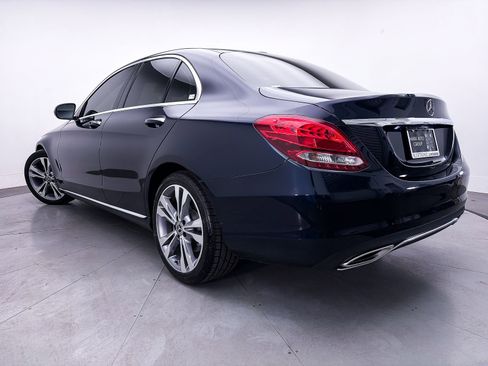 Used 2018 Mercedes-Benz C 300 Sedan image 2