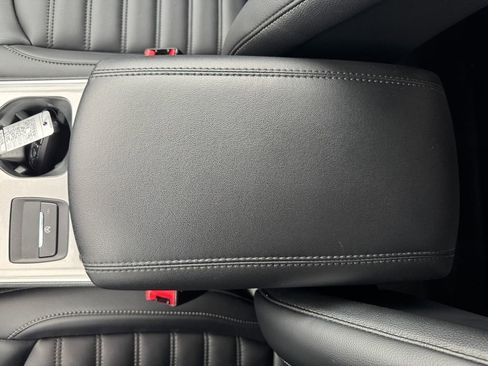 Used 2024 Ford Edge SEL w/ Convenience Package image 31