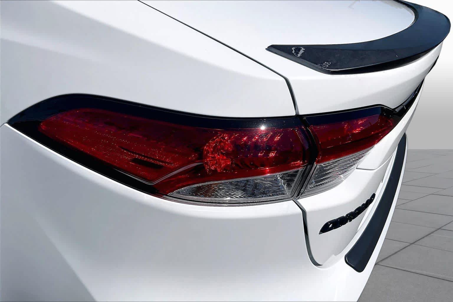 Used 2025 Toyota Corolla LE w/ LE Premium Package FWD image 27