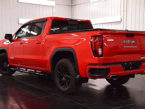 Used 2020 GMC Sierra 1500 Elevation w/ Elevation Value Package AWD/4WD image 5