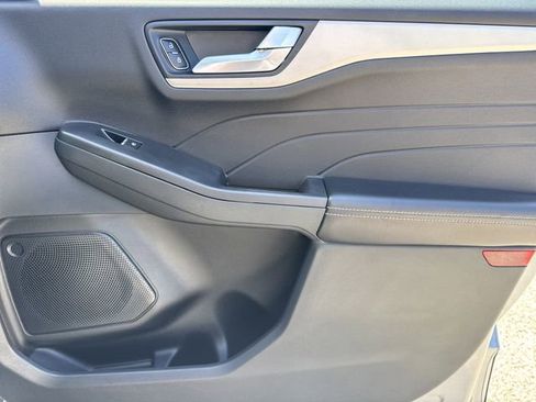 Certified 2021 Ford Escape SE FWD image 14