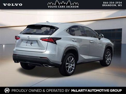 Used 2016 Lexus NX 200t FWD w/ Luxury Package image 4