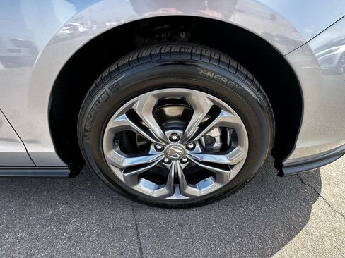 Certified 2023 Honda Accord EX image 10