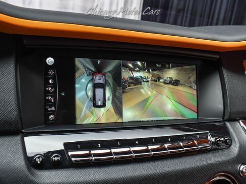 Used 2023 Rolls-Royce Cullinan image 15