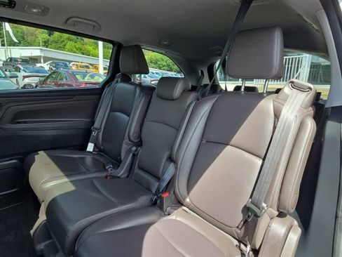 Used 2023 Honda Odyssey Touring image 23