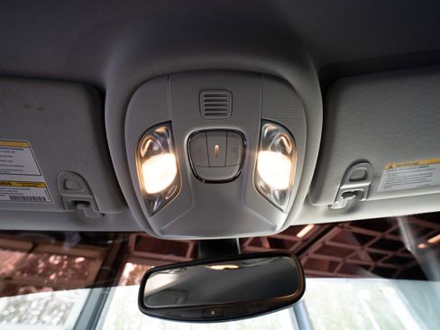 Used 2020 Jeep Compass Latitude image 18