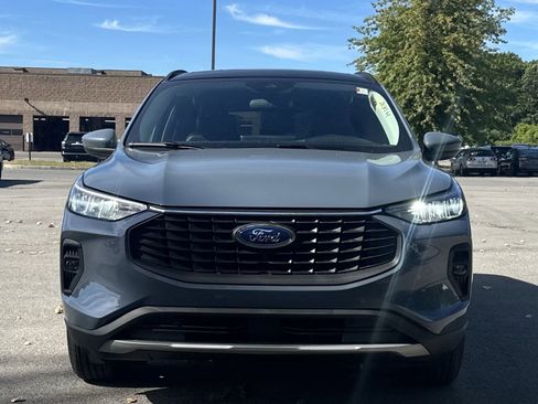 New 2025 Ford Escape SE image 14